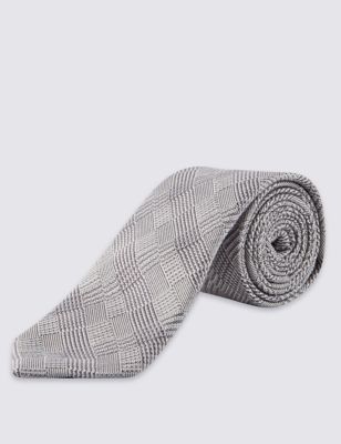 Pure Silk Prince of Wales Contemporary Checked Tie